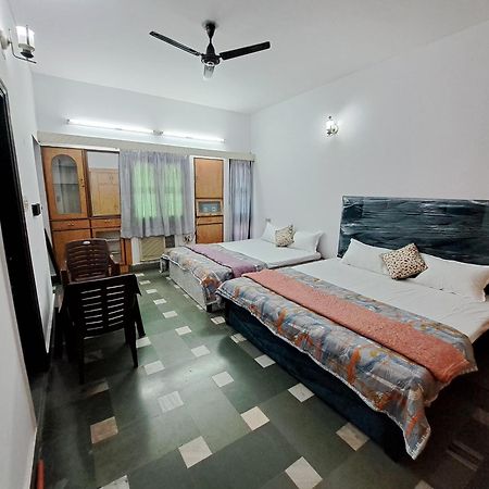 Shivansh Stays Varanasi Exterior foto