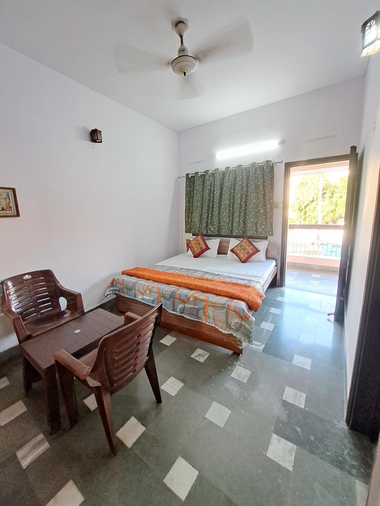 Shivansh Stays Varanasi Exterior foto