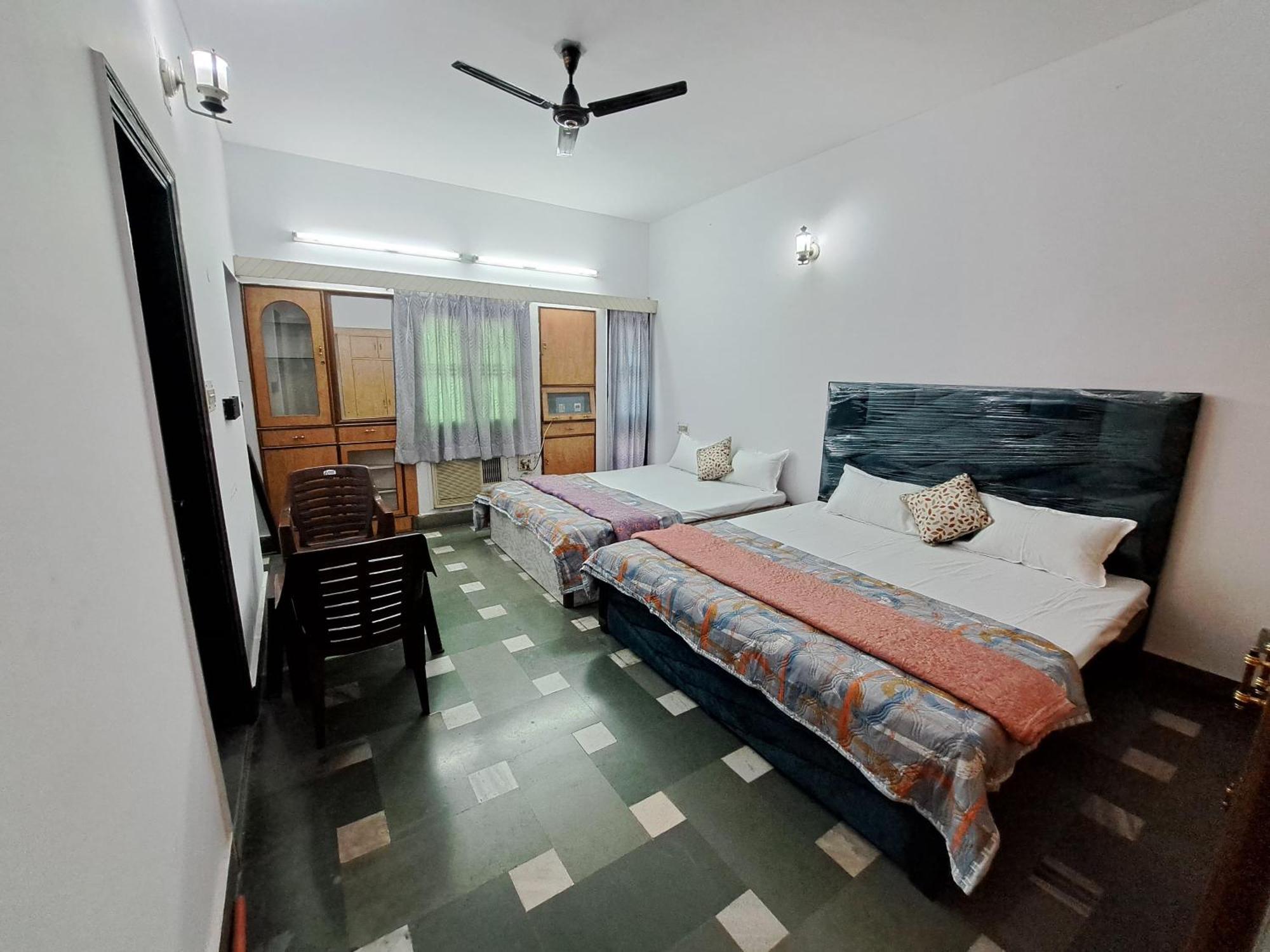 Shivansh Stays Varanasi Exterior foto